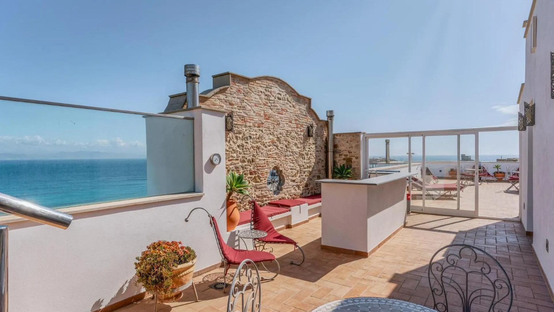 Apartamentos La Residencia Tarifa Spain