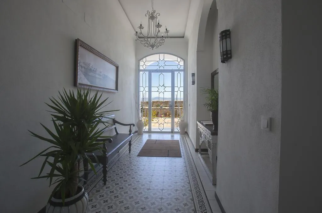 Apartamentos La Residencia Tarifa